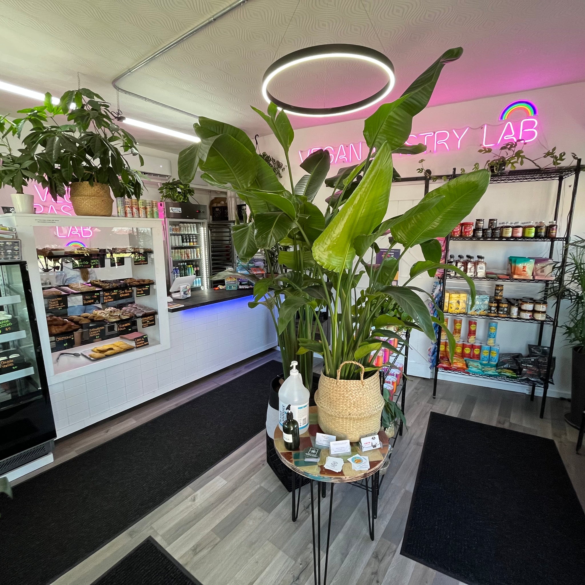 Plant-based and kosher-certified bakery and mini market. – Vegan Pastry Lab